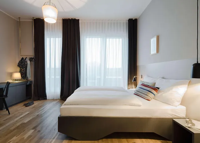 Hotell Bold Giesing 3*